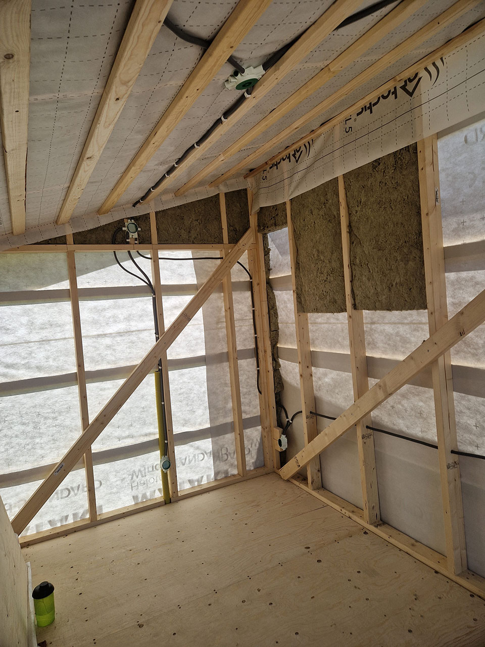 Urhem byggde fullisolerat förråd i Undenäs